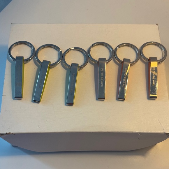 Silver and Gold Keychains Set - Picture 1 of 5